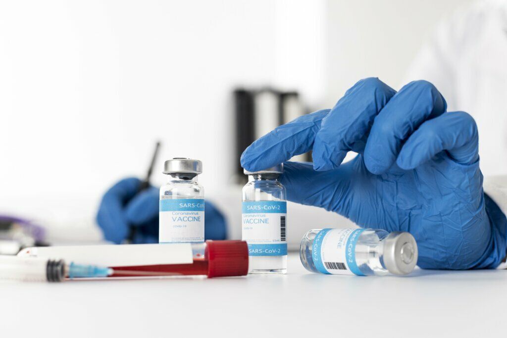 Vacunas, un pilar clave en la atención médica que prolonga la esperanza de vida _ HEADER Vacunas un pilar clave en la atencion medica que prolonga la esperanza de vida HEADER
